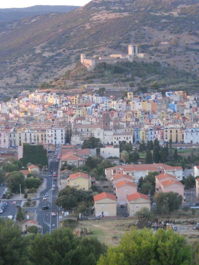 B&B Il Corallo Bosa Eksteriør billede
